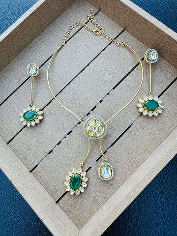 Hasli Kundan Polki Emerald set