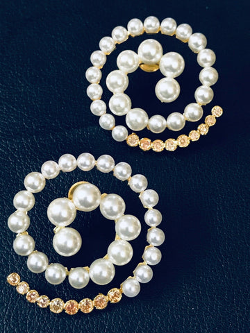 PEARLS SWIRL